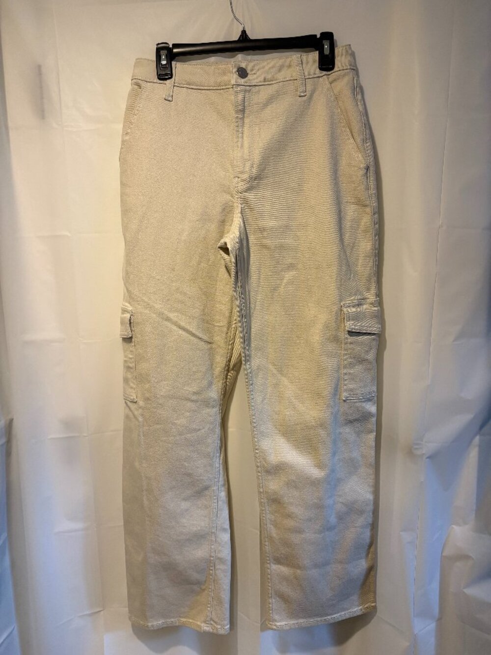 NWT Womens Hollister Size 8R Cream Utility Cargo Jeans Pants